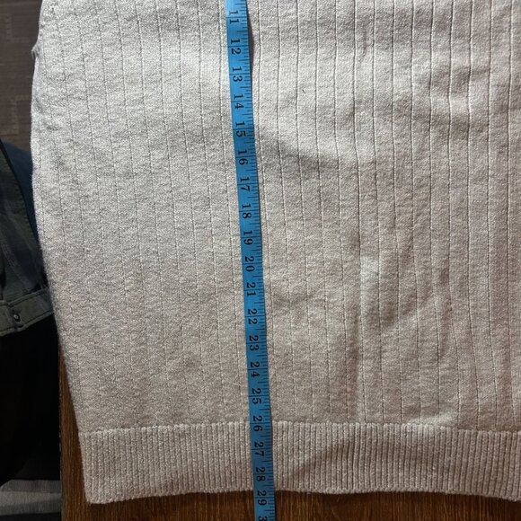 Banana Republic Beige Sweater XXL - Picture 8 of 9